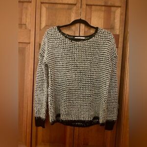 Rewind Women’s Sz S Fuzzy Cozy Oversized Retro Inspired Black & White Sweater